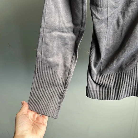 Zakti Hoodie Sweatshirt Gray | Gray Hoodie Sweatshirt | Athletic | Zakti - Picture 4 of 7